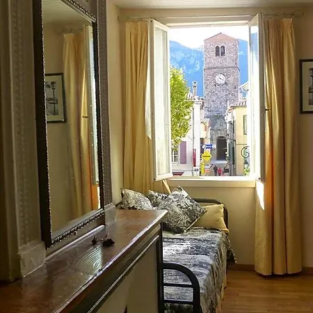 Chateau View D'hotes Oda ve Kahvaltı Quillan