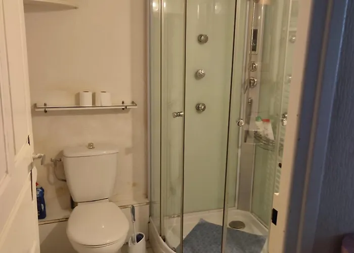 Alojamento de Acomodação e Pequeno-almoço Chateau View D'hôtes Quillan