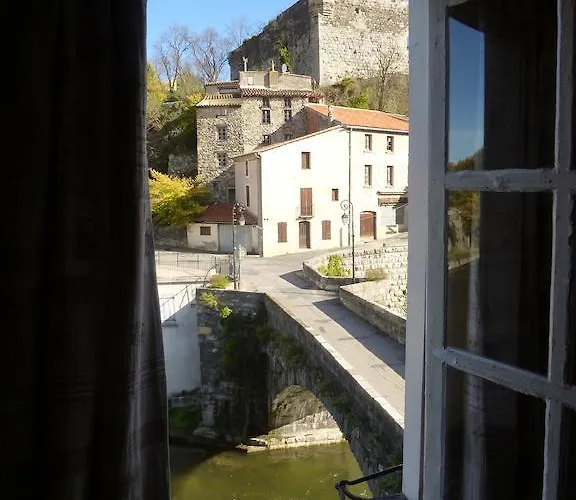 Alojamento de Acomodação e Pequeno-almoço Chateau View D'hôtes